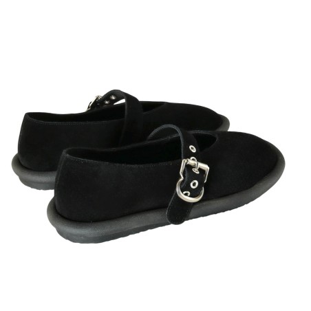 women court shoes