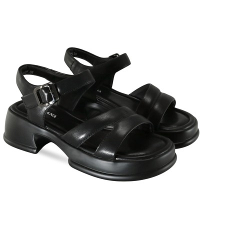 Women sandals