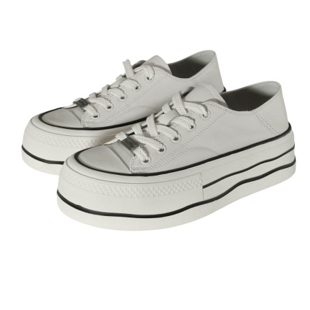 women court shoes