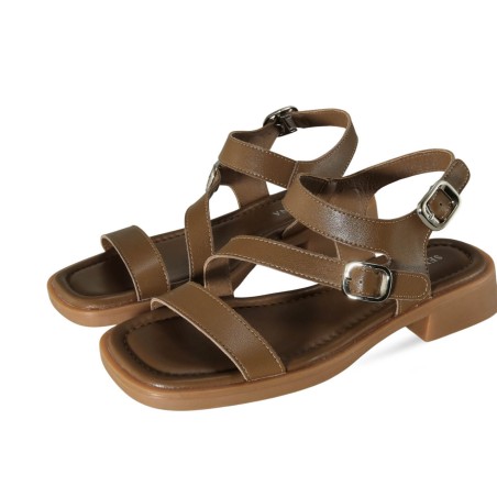 Women sandals