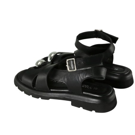 Women sandals