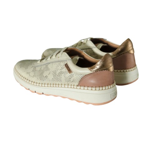 women leisure shoes