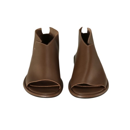 women leisure shoes