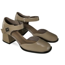 women leisure shoes