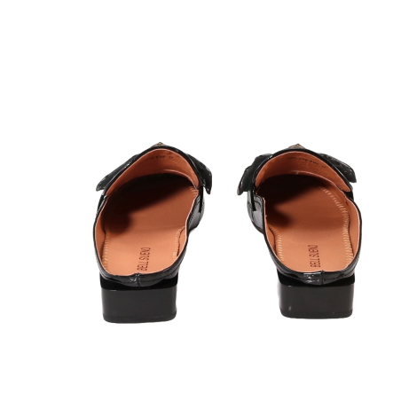 women leisure shoes