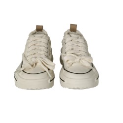 women court shoes