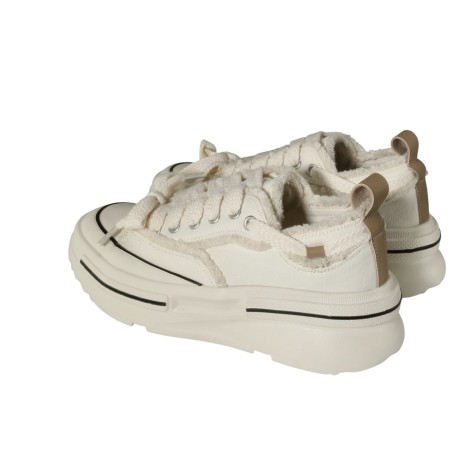 women court shoes