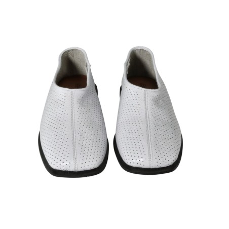 women leisure shoes