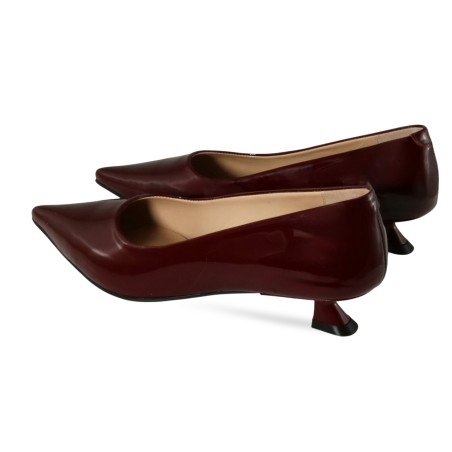 women court shoes