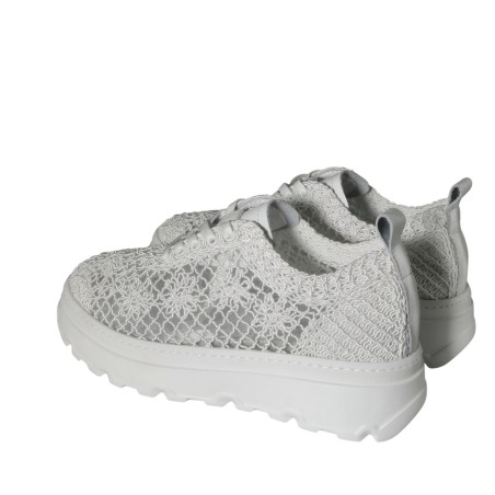 women leisure shoes