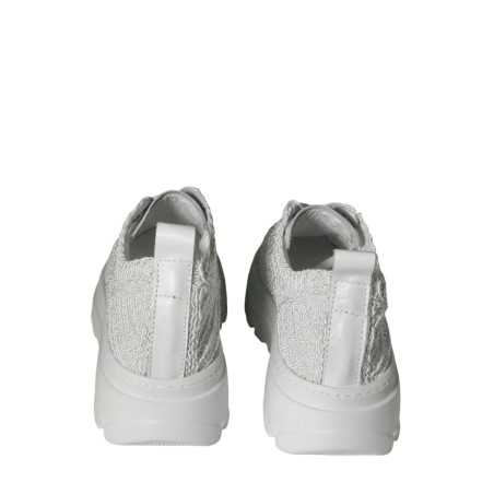 women leisure shoes