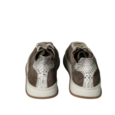 women leisure shoes