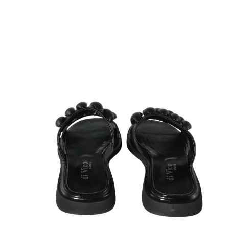 Women sandals