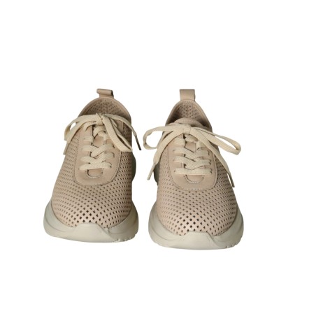 women leisure shoes