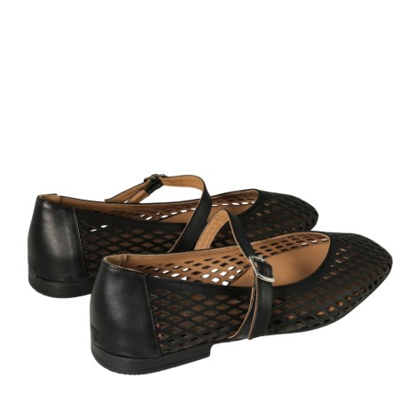 women leisure shoes