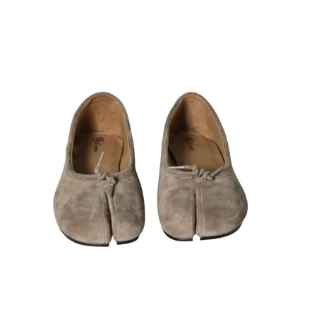 women leisure shoes