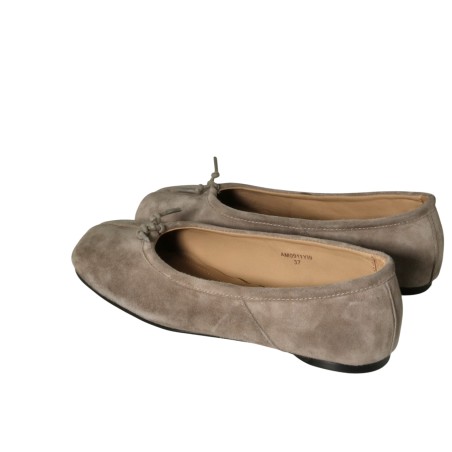 women leisure shoes