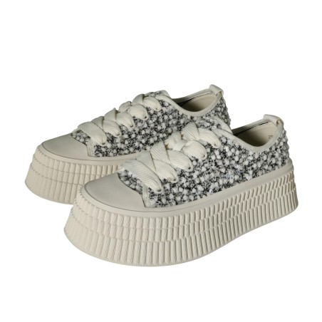 women leisure shoes