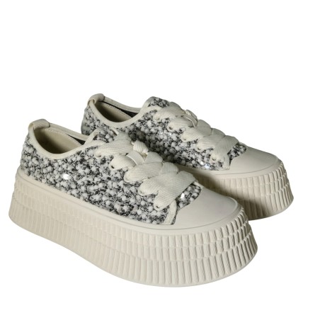 women leisure shoes