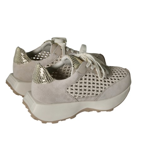 women leisure shoes