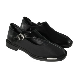 women court shoes