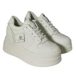 women court shoes