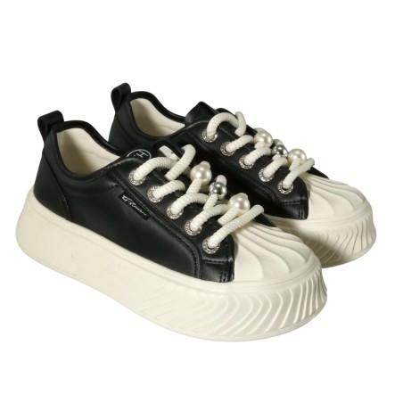 women court shoes