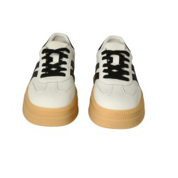 women court shoes