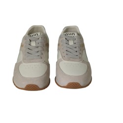 women court shoes