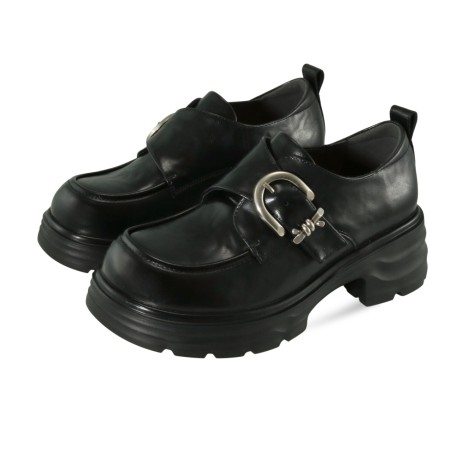 women court shoes