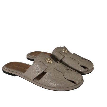 women leisure shoes