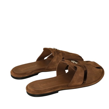 women leisure shoes