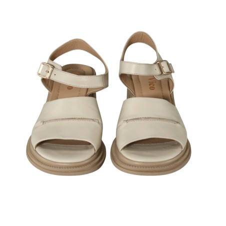 Women sandals