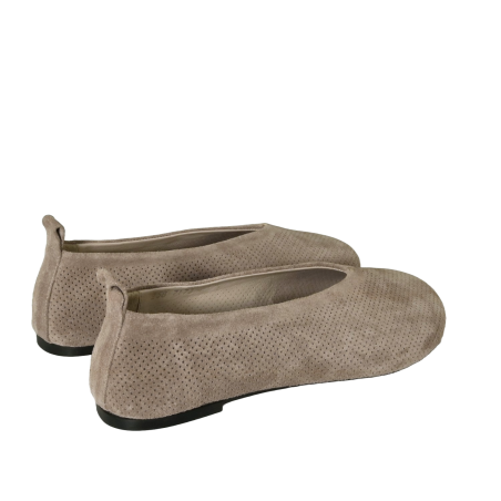 women leisure shoes