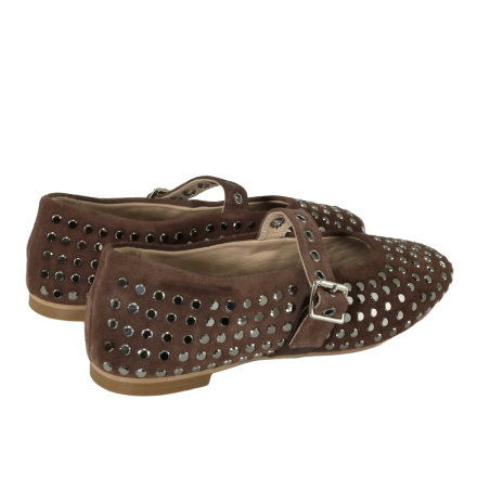 women leisure shoes