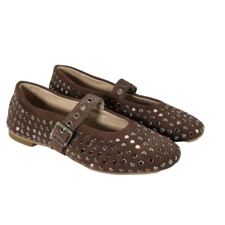 women leisure shoes