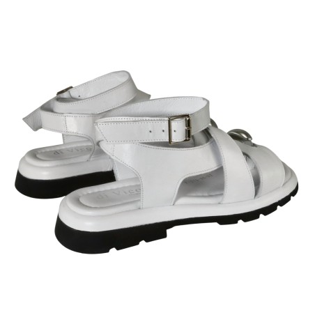 Women sandals