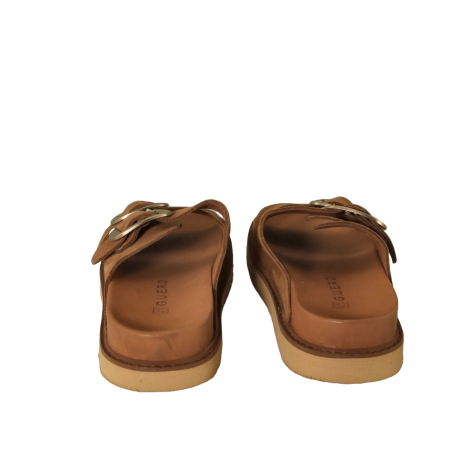 Women sandals