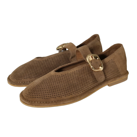 women leisure shoes