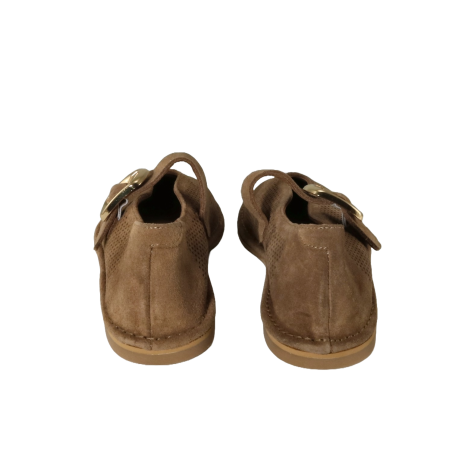 women leisure shoes