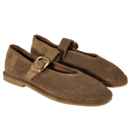 women leisure shoes