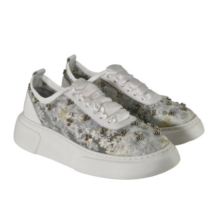 women leisure shoes