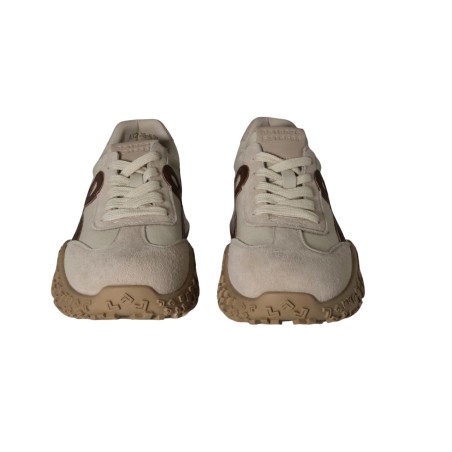 women court shoes