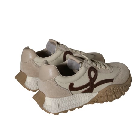 women court shoes