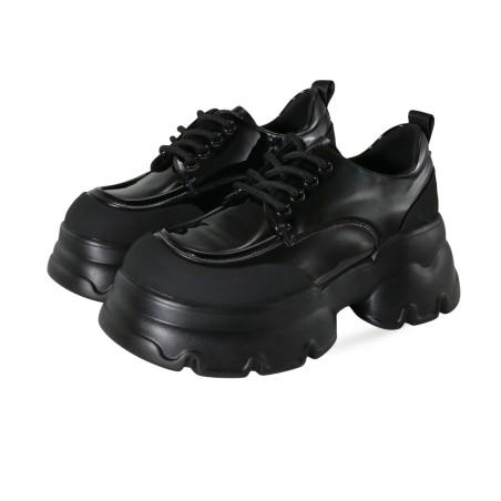 women court shoes