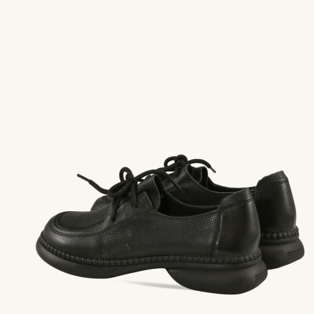 women court shoes