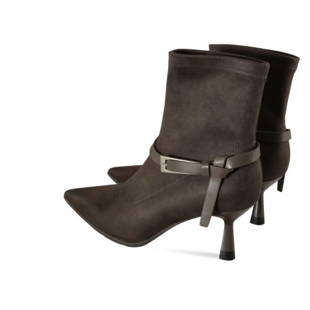 women leisure shoes