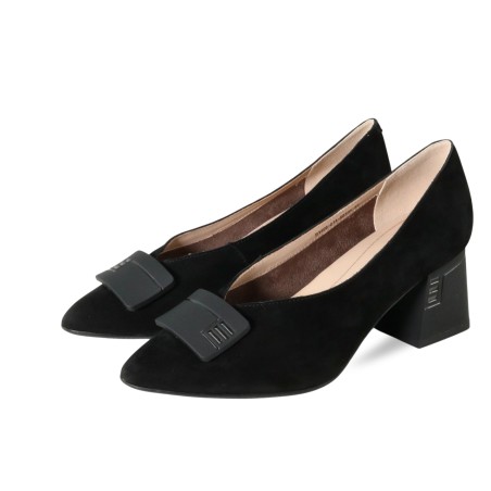 women court shoes