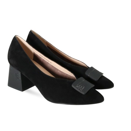women court shoes
