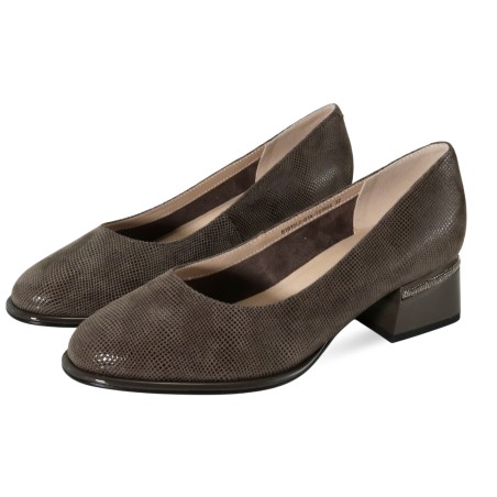 Moteriški bateliai